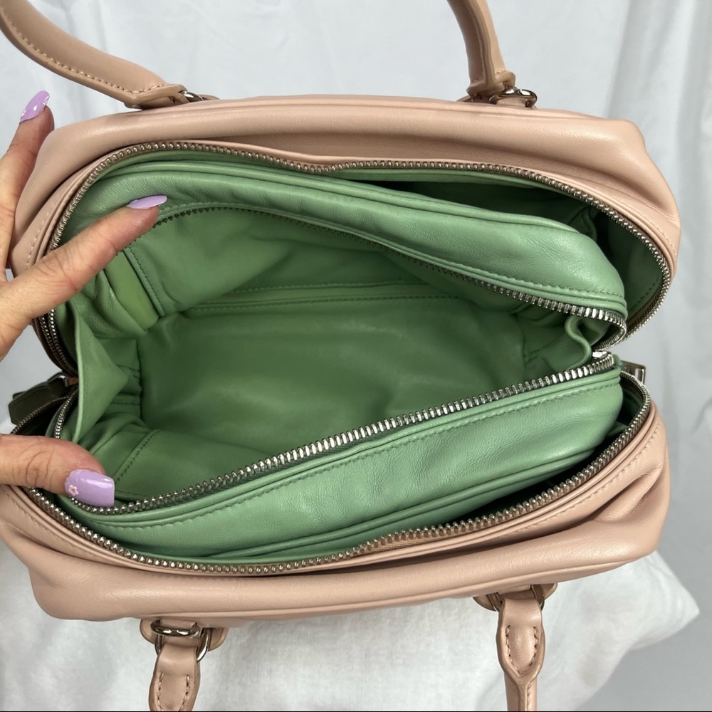 Prada Inside Bag ✨ - Picture 11 of 13
